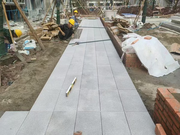 免燒陶瓷透水磚